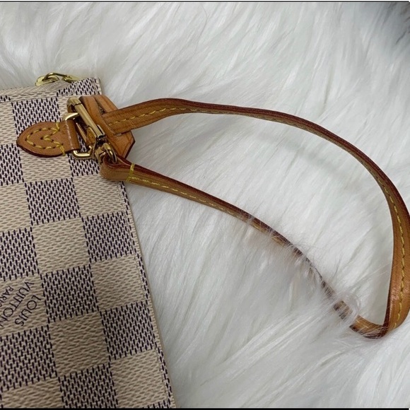 SOLD Louis Vuitton Damier Azur Neverfull Pochette - Picture 3 of 7